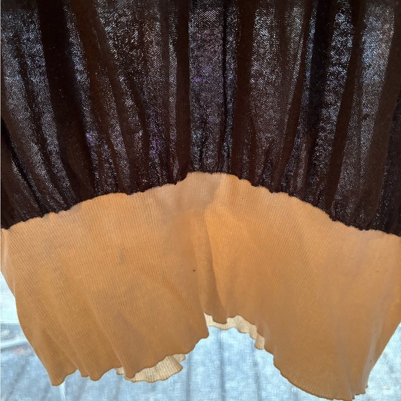 Hugo Boss sheer sweater size M/L - Picture 2 of 9